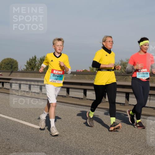 03.10.2025 - Köhlbrandbrückenlauf Fabian Wolf http://msf.ph/oto/9070070 03.10.2025 10:12:20 Position 3 17139, 2871, 2299 meine-sportfotos.de