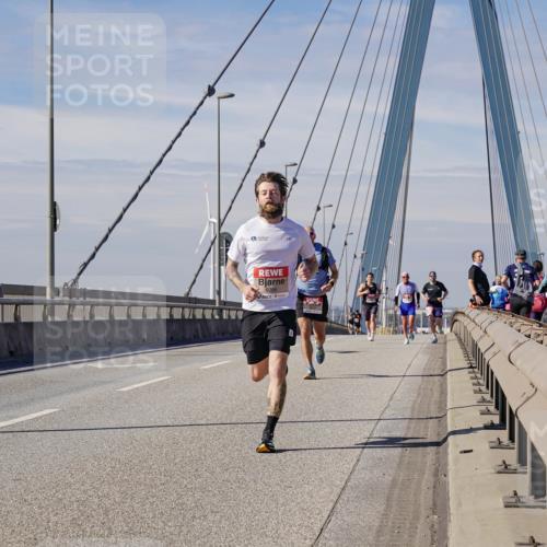 03.10.2025 - Köhlbrandbrückenlauf Michael Burmester http://msf.ph/oto/9070079 03.10.2025 12:33:14 Position 2  meine-sportfotos.de