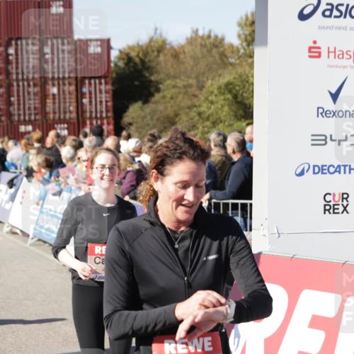 03.10.2025 - Köhlbrandbrückenlauf Jannik Wohlers http://msf.ph/oto/9070115 03.10.2025 13:14:18 Ziel 4313, 4437, 4569, 4641, 4728, 4776, 4809, 4888, 5282, 6012, 6327, 6418, 6512, 6735 meine-sportfotos.de