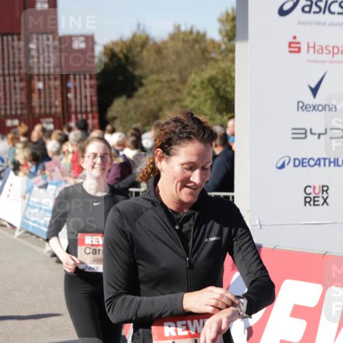 03.10.2025 - Köhlbrandbrückenlauf Jannik Wohlers http://msf.ph/oto/9070124 03.10.2025 13:14:18 Ziel 4313, 4437, 4569, 4641, 4728, 4776, 4809, 4888, 5282, 6012, 6327, 6418, 6512, 6735 meine-sportfotos.de