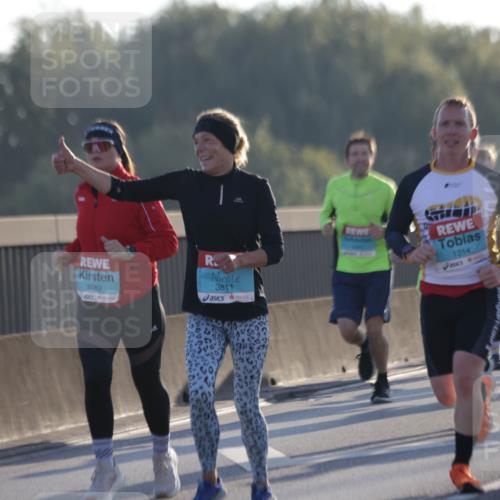 03.10.2025 - Köhlbrandbrückenlauf Jannik Wohlers http://msf.ph/oto/9070147 03.10.2025 09:17:25 Position 3 3189, 3811, 1314 meine-sportfotos.de