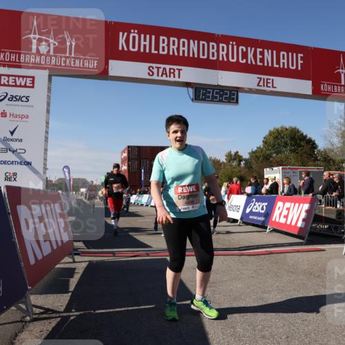 03.10.2025 - Köhlbrandbrückenlauf Lena Gebhardt http://msf.ph/oto/9070149 03.10.2025 13:35:24 Ziel 4434, 4440, 4886, 4949, 5140, 5279, 5412, 5548, 5575, 6204, 6205, 6358, 6411, 6547 meine-sportfotos.de