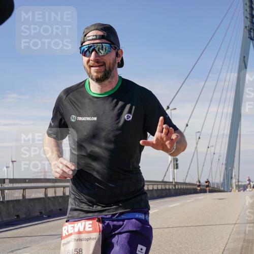 03.10.2025 - Köhlbrandbrückenlauf Michael Burmester http://msf.ph/oto/9070181 03.10.2025 12:33:24 Position 2 96, 6458 meine-sportfotos.de