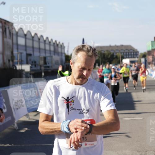 03.10.2025 - Köhlbrandbrückenlauf Jannik Wohlers http://msf.ph/oto/9070201 03.10.2025 13:14:21 Ziel 4426, 4437, 4569, 4641, 4728, 4776, 4809, 4888, 5132, 5282, 6012, 6327, 6418, 6512, 6735 meine-sportfotos.de