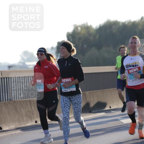 03.10.2025 - Köhlbrandbrückenlauf Jannik Wohlers http://msf.ph/oto/9070215 03.10.2025 09:17:26 Position 3 389, 35 meine-sportfotos.de