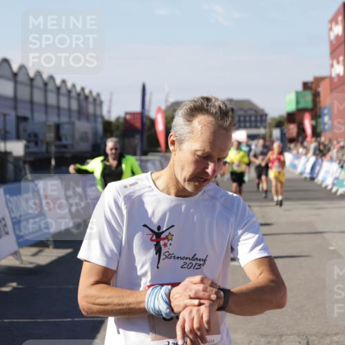 03.10.2025 - Köhlbrandbrückenlauf Jannik Wohlers http://msf.ph/oto/9070225 03.10.2025 13:14:21 Ziel 4426, 4437, 4569, 4641, 4728, 4776, 4809, 4888, 5132, 5282, 6012, 6327, 6418, 6512, 6735 meine-sportfotos.de