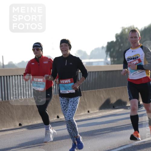 03.10.2025 - Köhlbrandbrückenlauf Jannik Wohlers http://msf.ph/oto/9070271 03.10.2025 09:17:27 Position 3 3189, 3811 meine-sportfotos.de