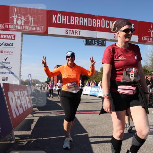 03.10.2025 - Köhlbrandbrückenlauf Lena Gebhardt http://msf.ph/oto/9070276 03.10.2025 13:35:31 Ziel 4434, 4440, 4949, 5140, 5356, 5517, 5539, 5548, 5575, 6283, 6358, 6411 meine-sportfotos.de