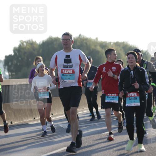 03.10.2025 - Köhlbrandbrückenlauf Jannik Wohlers http://msf.ph/oto/9070399 03.10.2025 09:17:32 Position 3 1203, 3236, 12, 3569, 1679 meine-sportfotos.de