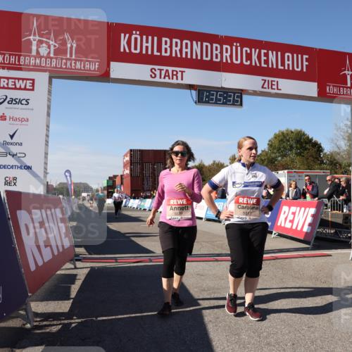 03.10.2025 - Köhlbrandbrückenlauf Lena Gebhardt http://msf.ph/oto/9070401 03.10.2025 13:35:36 Ziel 4434, 4440, 5140, 5356, 5517, 5539, 5680, 6079, 6283, 6396, 6411, 6508 meine-sportfotos.de