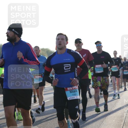 03.10.2025 - Köhlbrandbrückenlauf Jannik Wohlers http://msf.ph/oto/9070520 03.10.2025 09:17:36 Position 3 1902 meine-sportfotos.de