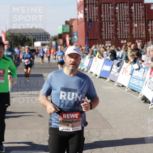 03.10.2025 - Köhlbrandbrückenlauf Jannik Wohlers http://msf.ph/oto/9070530 03.10.2025 13:14:32 Ziel 4259, 4400, 4426, 4509, 4684, 4788, 5132, 5249, 5782, 5805, 5902, 5903, 6012, 6512 meine-sportfotos.de