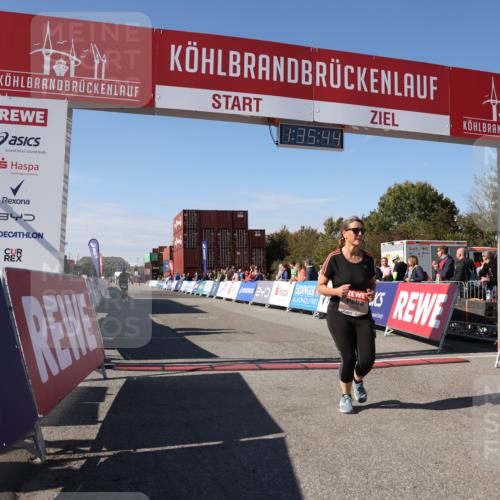 03.10.2025 - Köhlbrandbrückenlauf Lena Gebhardt http://msf.ph/oto/9070533 03.10.2025 13:35:44 Ziel 5539, 5680, 6079, 6396, 6508 meine-sportfotos.de