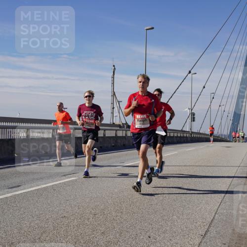 03.10.2025 - Köhlbrandbrückenlauf Michael Burmester http://msf.ph/oto/9070548 03.10.2025 12:34:36 Position 2  meine-sportfotos.de