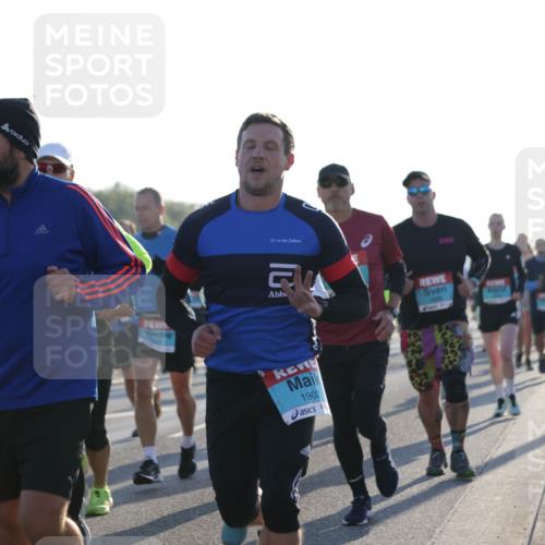 03.10.2025 - Köhlbrandbrückenlauf Jannik Wohlers http://msf.ph/oto/9070549 03.10.2025 09:17:36 Position 3 1902 meine-sportfotos.de