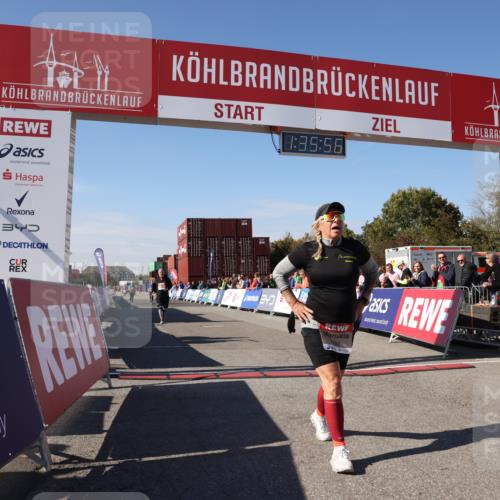 03.10.2025 - Köhlbrandbrückenlauf Lena Gebhardt http://msf.ph/oto/9070617 03.10.2025 13:35:57 Ziel 4972, 6292 meine-sportfotos.de