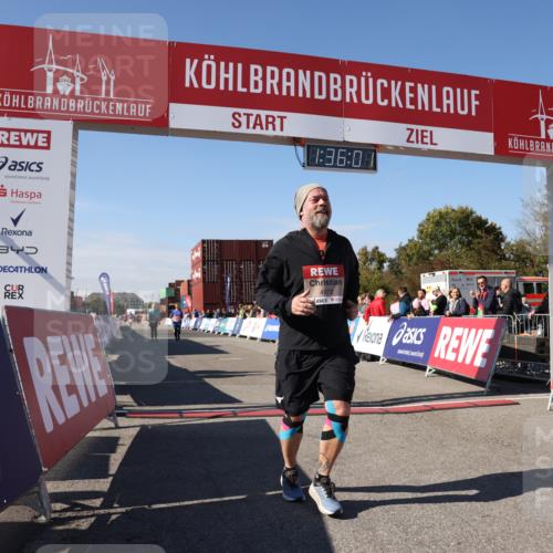 03.10.2025 - Köhlbrandbrückenlauf Lena Gebhardt http://msf.ph/oto/9070653 03.10.2025 13:36:01 Ziel 4972, 6292, 6670 meine-sportfotos.de