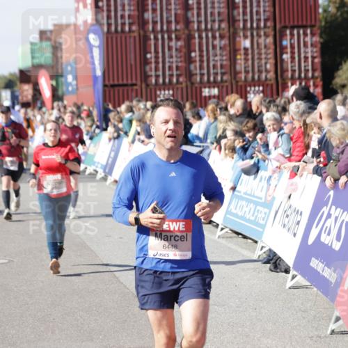 03.10.2025 - Köhlbrandbrückenlauf Jannik Wohlers http://msf.ph/oto/9070680 03.10.2025 13:14:42 Ziel 4202, 4259, 4424, 4509, 4533, 4684, 4692, 4788, 4869, 5249, 5682, 5686, 5711, 6316, 6344, 6448, 6849 meine-sportfotos.de