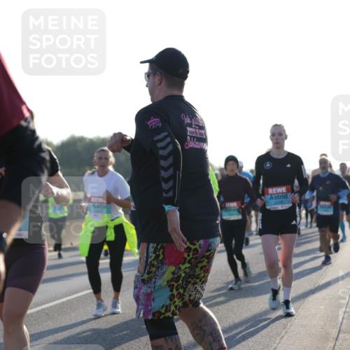 03.10.2025 - Köhlbrandbrückenlauf Jannik Wohlers http://msf.ph/oto/9070685 03.10.2025 09:17:38 Position 3 2608 meine-sportfotos.de