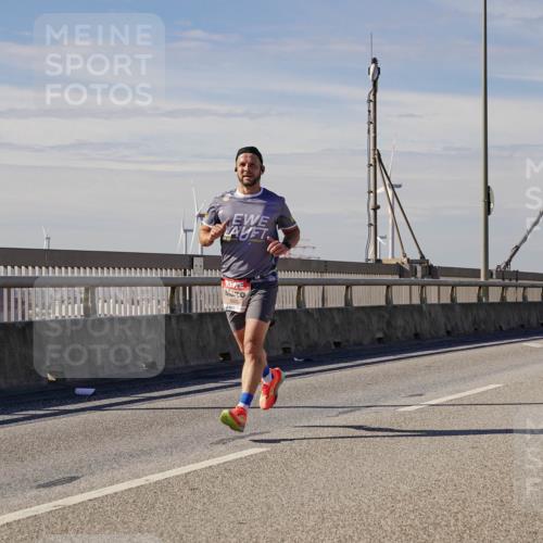 03.10.2025 - Köhlbrandbrückenlauf Michael Burmester http://msf.ph/oto/9070698 03.10.2025 12:35:05 Position 2 6002 meine-sportfotos.de