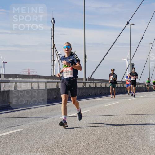 03.10.2025 - Köhlbrandbrückenlauf Michael Burmester http://msf.ph/oto/9070718 03.10.2025 12:35:07 Position 2  meine-sportfotos.de