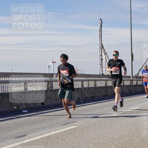 03.10.2025 - Köhlbrandbrückenlauf Michael Burmester http://msf.ph/oto/9070734 03.10.2025 12:35:12 Position 2  meine-sportfotos.de