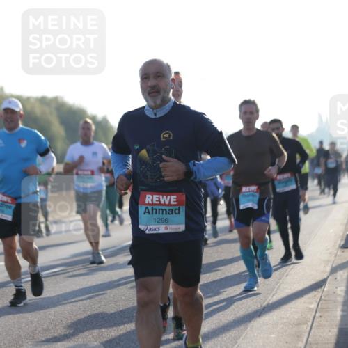 03.10.2025 - Köhlbrandbrückenlauf Jannik Wohlers http://msf.ph/oto/9070850 03.10.2025 09:17:42 Position 3 1296 meine-sportfotos.de
