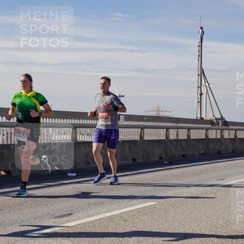 03.10.2025 - Köhlbrandbrückenlauf Michael Burmester http://msf.ph/oto/9070884 03.10.2025 12:35:23 Position 2 17, 6621 meine-sportfotos.de