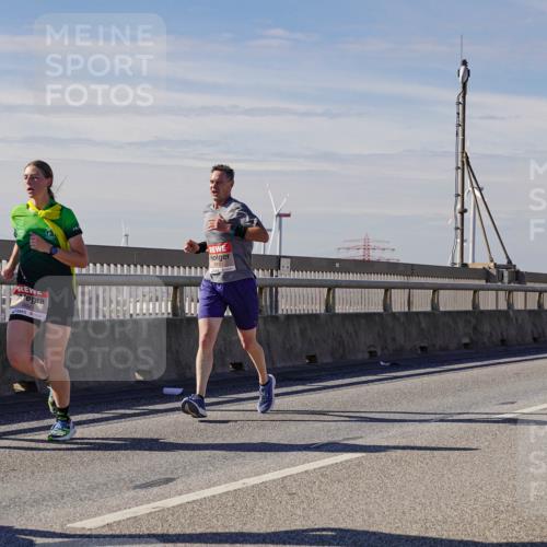 03.10.2025 - Köhlbrandbrückenlauf Michael Burmester http://msf.ph/oto/9070894 03.10.2025 12:35:23 Position 2 6151 meine-sportfotos.de