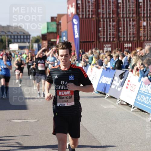 03.10.2025 - Köhlbrandbrückenlauf Jannik Wohlers http://msf.ph/oto/9070896 03.10.2025 13:14:51 Ziel 4202, 4224, 4406, 4533, 4869, 4890, 5054, 5525, 5535, 5682, 5686, 5711, 5760, 5761, 5814, 6017, 6293, 6316, 6344, 6448, 6815 meine-sportfotos.de
