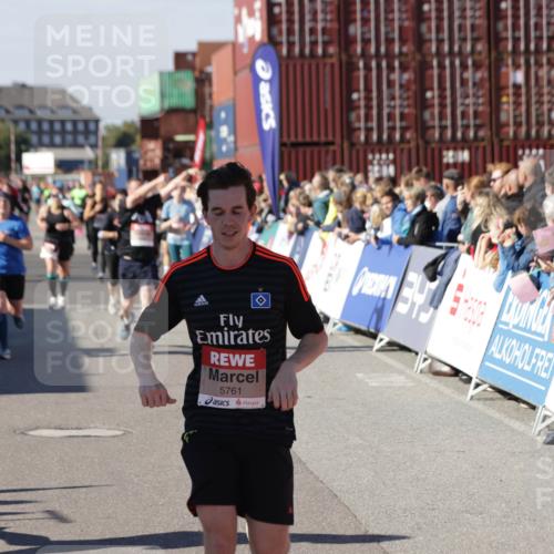 03.10.2025 - Köhlbrandbrückenlauf Jannik Wohlers http://msf.ph/oto/9070907 03.10.2025 13:14:51 Ziel 4202, 4224, 4406, 4533, 4869, 4890, 5054, 5525, 5535, 5682, 5686, 5711, 5760, 5761, 5814, 6017, 6293, 6316, 6344, 6448, 6815 meine-sportfotos.de