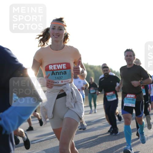 03.10.2025 - Köhlbrandbrückenlauf Jannik Wohlers http://msf.ph/oto/9070960 03.10.2025 09:17:44 Position 3 1437, 2903 meine-sportfotos.de