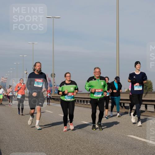 03.10.2025 - Köhlbrandbrückenlauf Fabian Wolf http://msf.ph/oto/9070987 03.10.2025 10:12:54 Position 3 2011 meine-sportfotos.de