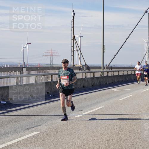03.10.2025 - Köhlbrandbrückenlauf Michael Burmester http://msf.ph/oto/9070999 03.10.2025 12:35:39 Position 2 4001 meine-sportfotos.de