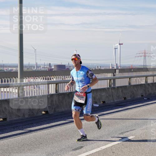 03.10.2025 - Köhlbrandbrückenlauf Michael Burmester http://msf.ph/oto/9071138 03.10.2025 12:35:57 Position 2 4028 meine-sportfotos.de