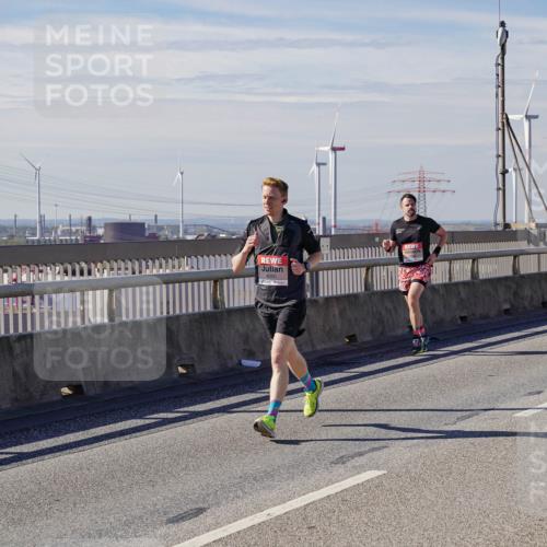 03.10.2025 - Köhlbrandbrückenlauf Michael Burmester http://msf.ph/oto/9071146 03.10.2025 12:36:02 Position 2  meine-sportfotos.de