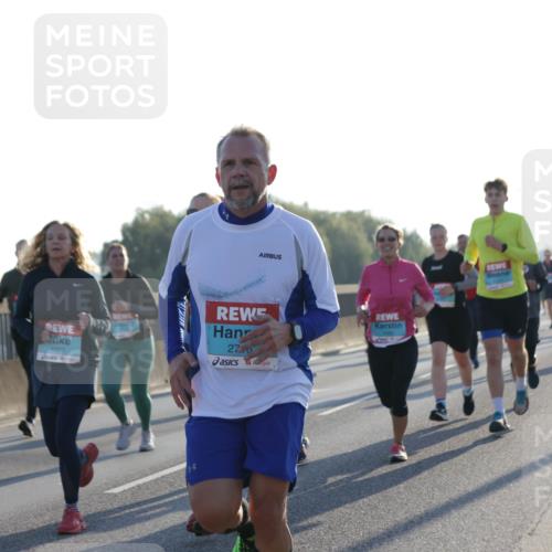03.10.2025 - Köhlbrandbrückenlauf Jannik Wohlers http://msf.ph/oto/9071162 03.10.2025 09:17:46 Position 3 1327, 270 meine-sportfotos.de