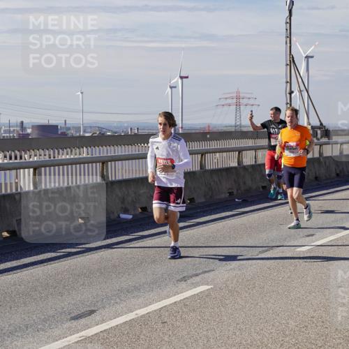 03.10.2025 - Köhlbrandbrückenlauf Michael Burmester http://msf.ph/oto/9071270 03.10.2025 12:36:13 Position 2  meine-sportfotos.de