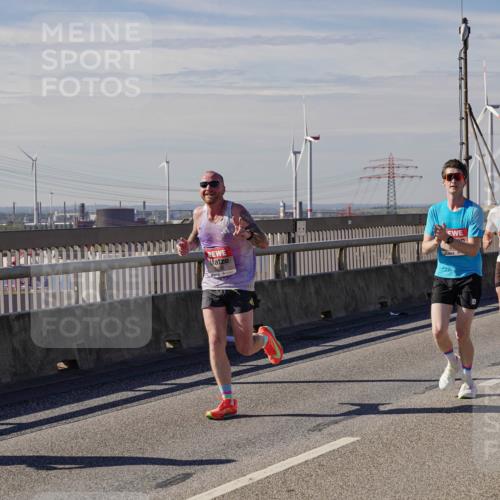 03.10.2025 - Köhlbrandbrückenlauf Michael Burmester http://msf.ph/oto/9071314 03.10.2025 12:36:17 Position 2  meine-sportfotos.de