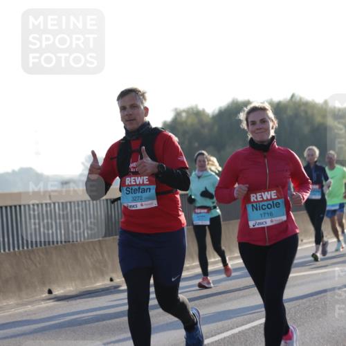 03.10.2025 - Köhlbrandbrückenlauf Jannik Wohlers http://msf.ph/oto/9071392 03.10.2025 09:17:51 Position 3 3272, 1716 meine-sportfotos.de