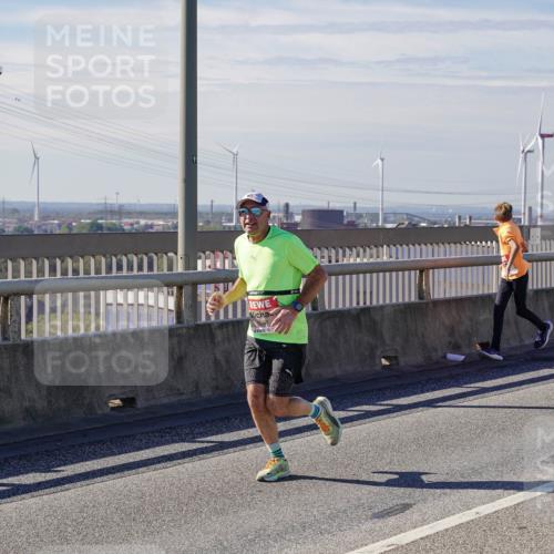 03.10.2025 - Köhlbrandbrückenlauf Michael Burmester http://msf.ph/oto/9071439 03.10.2025 12:36:28 Position 2  meine-sportfotos.de