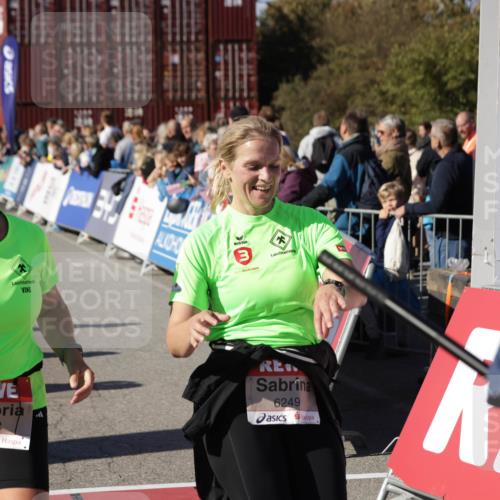 03.10.2025 - Köhlbrandbrückenlauf Jannik Wohlers http://msf.ph/oto/9071605 03.10.2025 13:15:11 Ziel 4090, 4244, 4282, 5173, 5186, 6189, 6249, 6252, 6370, 6454, 6591, 6773, 6810 meine-sportfotos.de