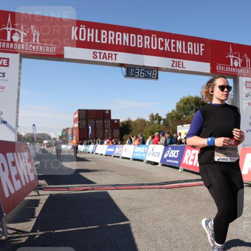 03.10.2025 - Köhlbrandbrückenlauf Lena Gebhardt http://msf.ph/oto/9071606 03.10.2025 13:36:48 Ziel 4974, 5313, 5585, 5767, 5808, 6023, 6825 meine-sportfotos.de