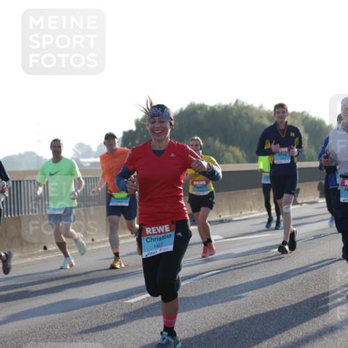 03.10.2025 - Köhlbrandbrückenlauf Jannik Wohlers http://msf.ph/oto/9071623 03.10.2025 09:17:55 Position 3 1520, 1461, 1544 meine-sportfotos.de