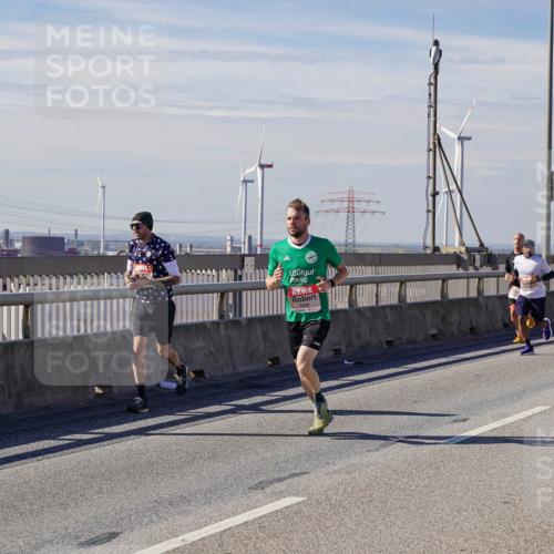 03.10.2025 - Köhlbrandbrückenlauf Michael Burmester http://msf.ph/oto/9071631 03.10.2025 12:36:40 Position 2 95 meine-sportfotos.de