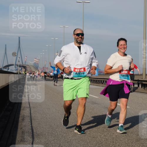 03.10.2025 - Köhlbrandbrückenlauf Fabian Wolf http://msf.ph/oto/9071666 03.10.2025 10:13:10 Position 3 3439, 3453 meine-sportfotos.de