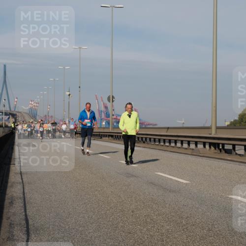 03.10.2025 - Köhlbrandbrückenlauf Fabian Wolf http://msf.ph/oto/9071779 03.10.2025 10:13:16 Position 3  meine-sportfotos.de