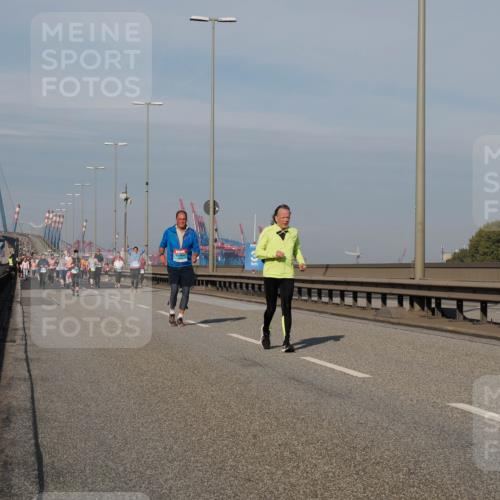 03.10.2025 - Köhlbrandbrückenlauf Fabian Wolf http://msf.ph/oto/9071802 03.10.2025 10:13:17 Position 3  meine-sportfotos.de