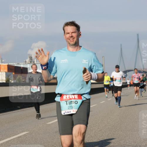 03.10.2025 - Köhlbrandbrückenlauf Jannik Wohlers http://msf.ph/oto/9071884 03.10.2025 09:49:52 Position 3 03, 10, 2015, 2732 meine-sportfotos.de