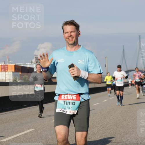 03.10.2025 - Köhlbrandbrückenlauf Jannik Wohlers http://msf.ph/oto/9071894 03.10.2025 09:49:52 Position 3 43, 10, 2015, 2732 meine-sportfotos.de